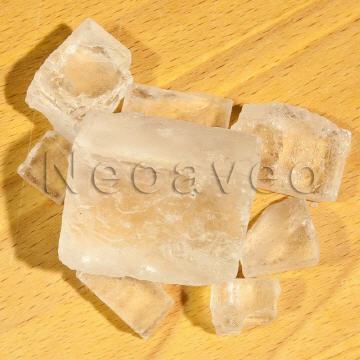 Salzdiamant  - kubische Brocken, klar - besonders rein im Salzgehalt. Zur Herstellung von Salzsole.
