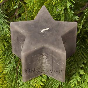 Sternkerze Grau mit einem Durchmesser von 7cm eigenet sich shr gut f�r die Gestaltung kleinerer Adventsgestecke in der Vorweihnachtszeit oder passende Arrangemnts mit Blumen.