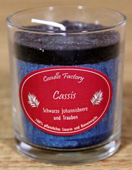 Party Light Cassis Duftkerze von Candle Factory mit leicht würzigem Duft für entspannende Stunden. Brenndauer bis zu 30 Stunden.
