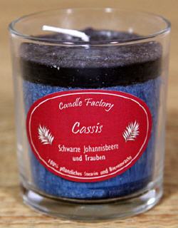 Party Light Cassis Duftkerze von Candle Factory mit leicht wrzigem Duft fr entspannende Stunden. Brenndauer bis zu 30 Stunden.