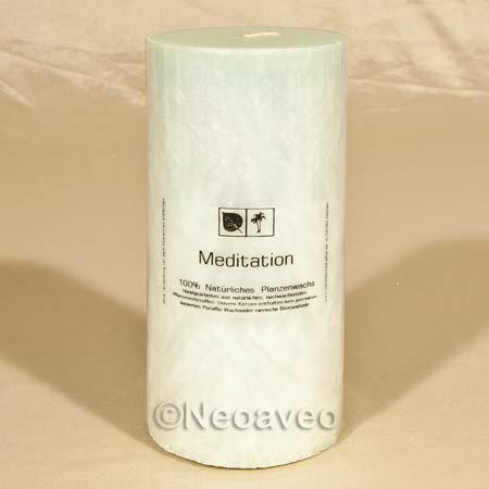 Meditation marmorierte Stumpenkerze 15cm