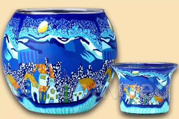 Leuchtglas 11 cm und Teelichtglas 6 cm, Winterberge, schneebedeckte Berggipfel, Sterne am Himmel, H�user im Tal, Kerzenfarm