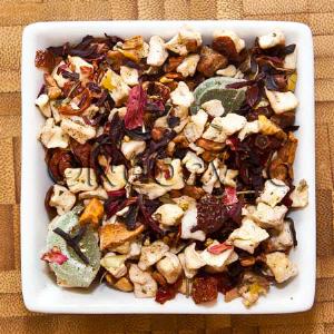 Hugo Fr�chtetee mit Holundergeschmack, Holunderbl�ten, Holunderbeeren