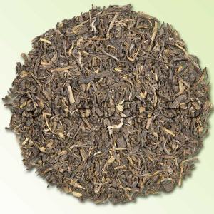Darjeeling Tee Nagri Farm FTGFOP1, gr�ner Tee mit gleichm��ig gearbeitetem gr�nem Blatt und silbernen Blattspitzen. Der Aufguss hat eine zitrusfarbenen Tasse und einen runden, weichen Gr�nteecharakter. Der Teegarten Nagri Farm liegt im Rongbong Valley und hat sich w�hrend er letzten Jahre, vor allem bei Gr�nteeproduktionen, einen hervorragenden Namen gemacht.