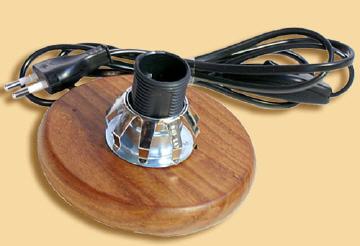 Runder Lampen Ersatzsockel aus Holz in Größe XL. Druchmesser ca, 22cm. Als Ersatzteil oder zur Selbstgeastaltung.