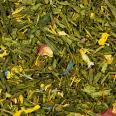 Grüner Tee mit natürlichen oder zugesetzen Aromen aromatisiert.