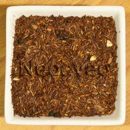 Rooibos Tee mit leckerem Rumaroma. Orangeschalen, Korinthen und w&uuml;rziger Ceylonzimt. Hier kommen Fans der etwas kr&auml;ftigeren Geschmacksnoten auf ihre Kosten.