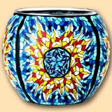 Leuchtglas Tiffany Stern 11cm, mit Motiv bunt leuchtdender Stern in blauem Umfeld, intensiv leuchtend, von Kerzenfarm Hahn.